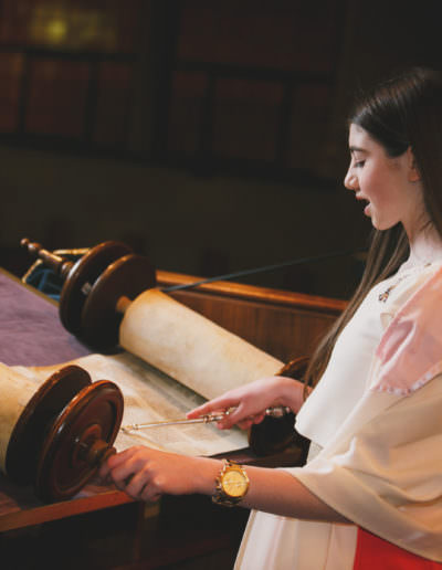 Torah reading in Rodeph Shalom